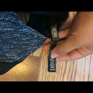 Victoria's Secret Intimates & Sleepwear - Victoria’s Secret 34D Sports Bra Victoria's Secret Intimates & Sleepwear - Victoria’s Secret 34D Sports Bra